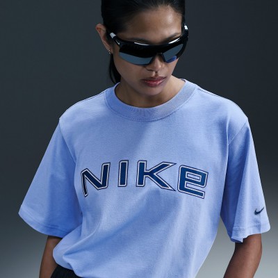 Nike Sportswear Womens Loose Short-Sleeve Graphic T-Shirt HQ1679-494